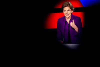 Elizabeth Warren hosted more than 100 campaign events in the Hawk-eye State, but her final gatherings and media appearances hinged around a simple and centralized message: Women win.