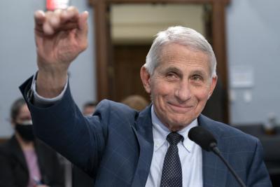 Anthony Fauci, the 81-year-old infectious disease scientist, who to many has become the face of the government’s coronavirus response, is experiencing mild symptoms.
