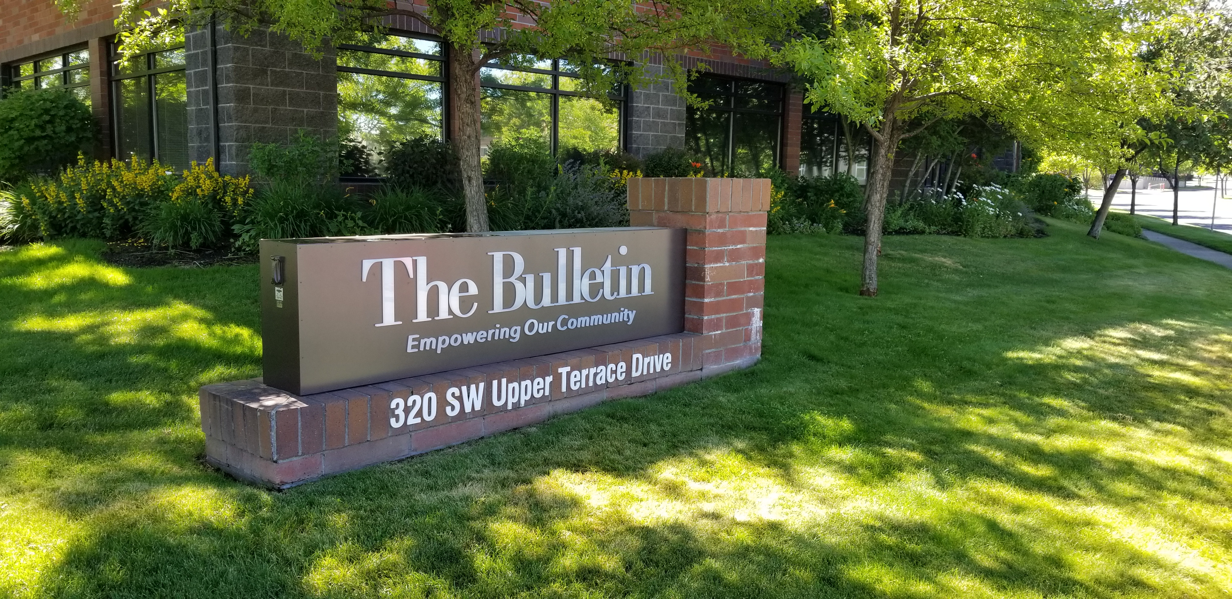 The Bulletin - Upper Terrace Dr