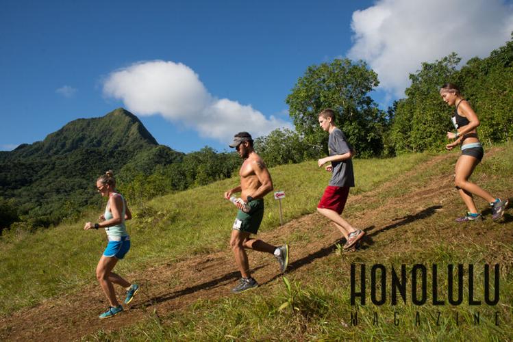 47687 Xterra Watermarked2xterrakualoa2014hnlmagkbp 0895