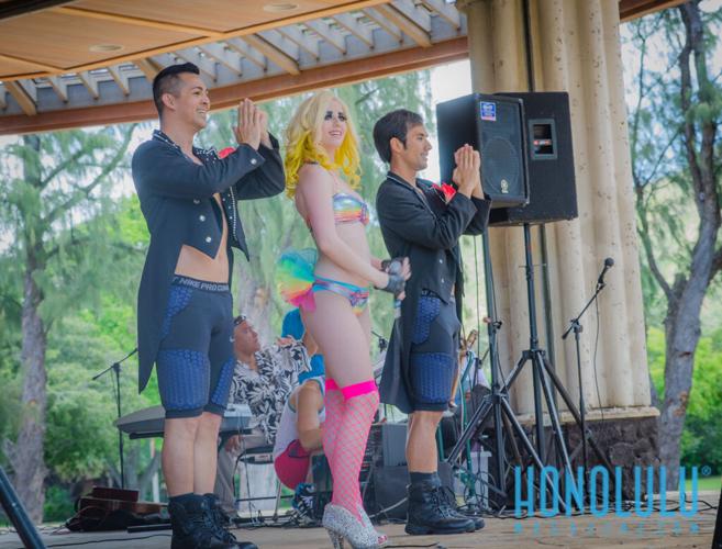 42018 3pridehnl2014 0277