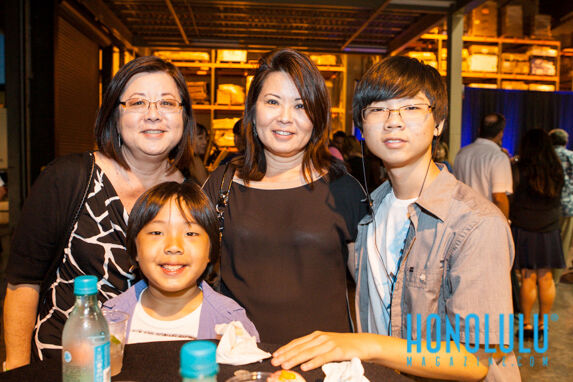 37747 Greatchefsfighthungerwebhn0314 Od Chefsfighthunger 3401