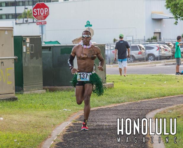 43928 Coconutchase2coconutchase2014hnlmagkbp 2657