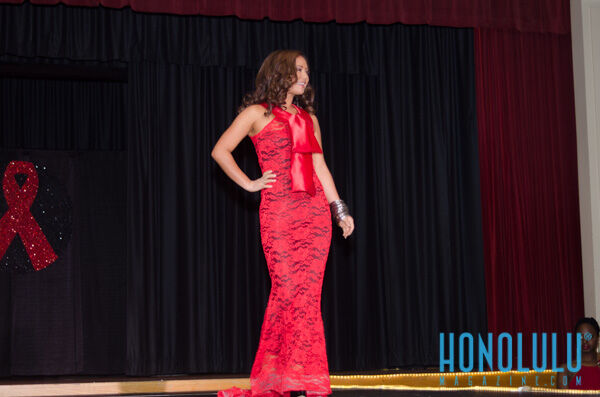 37052 Hnlmagreddressball2014hnlmagkbp 9727