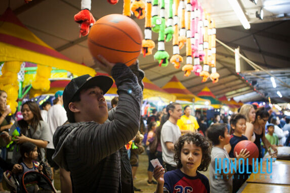 35829 1599hn0214 Od Punahoucarnival 1762