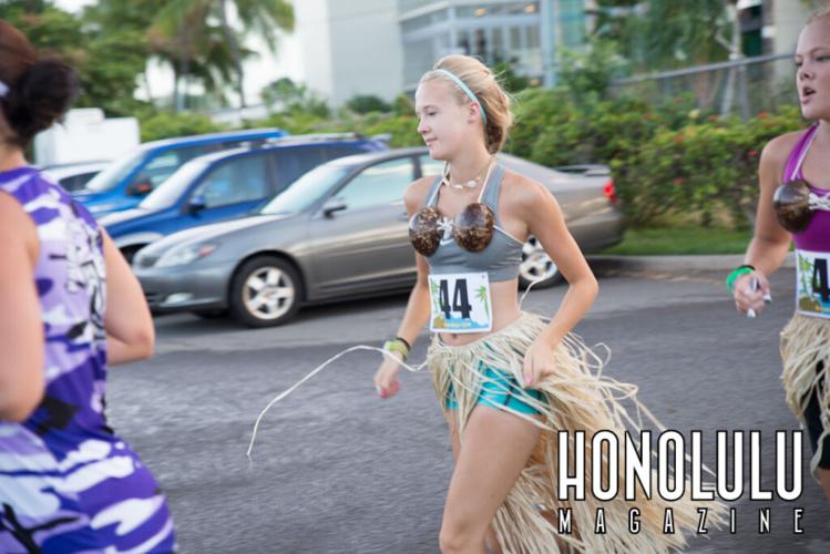 43946 Coconutchase2coconutchase2014hnlmagkbp 2684