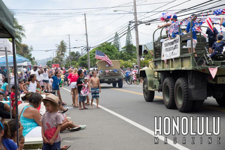 43651 10kailua4thparadehnlmagkbp 0642