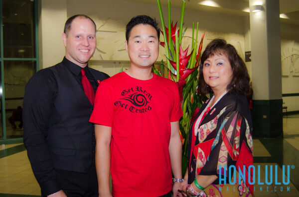 37039 Hnlmagreddressball2014hnlmagkbp 9684