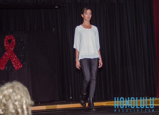 37078 Hnlmagreddressball2014hnlmagkbp 9843