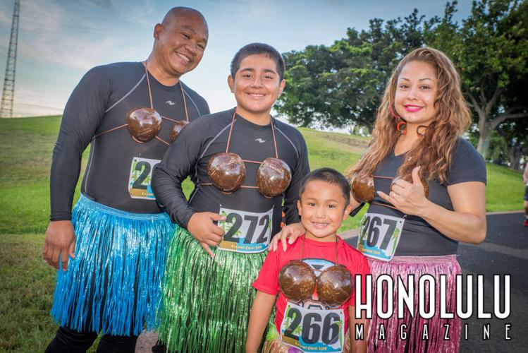 43898 Coconutchase1coconutchase2014hnlmagkbp 2592