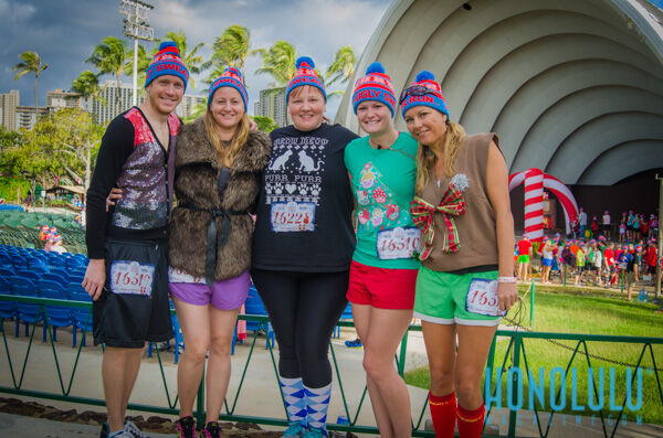 33983 Hnlmaguglysweater2014hnlmagkbp 6644