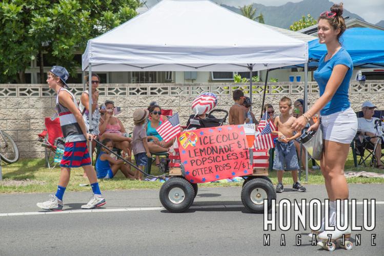 43683 11kailua4thparadehnlmagkbp 0679