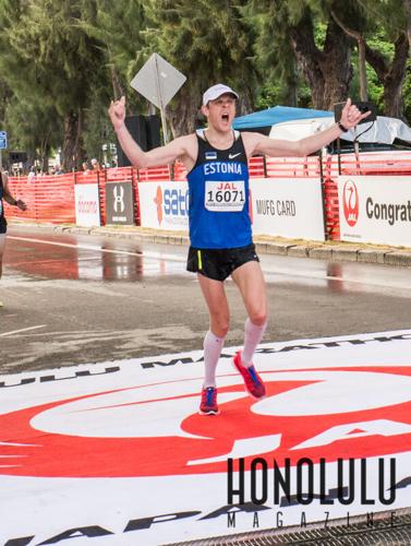 47858 Watermarkmarathon2014hnlmagkbp 3327