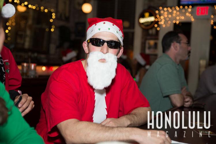 47590 Santaconwatermarkedsantacon2014hnlmagkbp 0441