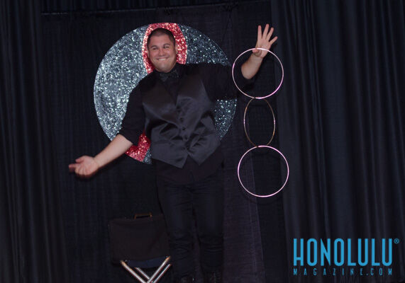 37149 Hnlmagreddressball2014hnlmagkbp Reddressball 5