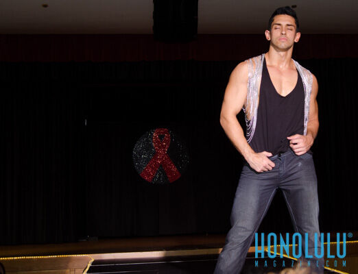 37088 Hnlmagreddressball2014hnlmagkbp 9869