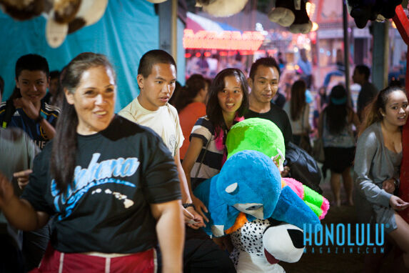 35803 1599hn0214 Od Punahoucarnival 1738
