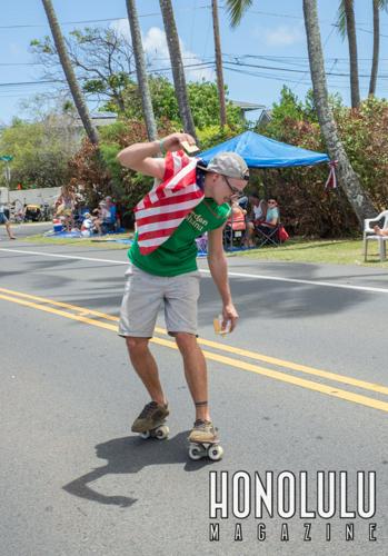43695 11kailua4thparadehnlmagkbp 0689