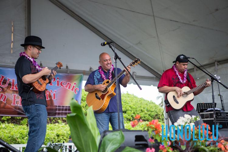 41214 Ukulelepicnic1hn0514 Od Ukulelepicnic8920