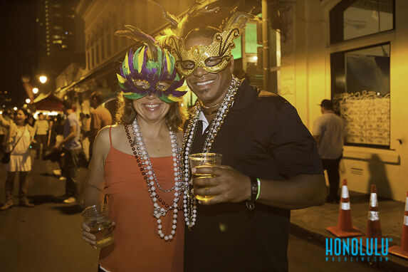 37194 Mardigraswebhn0314 Dc 8862