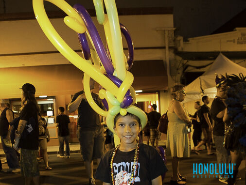 37172 Mardigraswebhn0314 Dc 8825