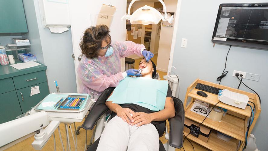 40645 1027am Aloha Mission Dental Clinic 6