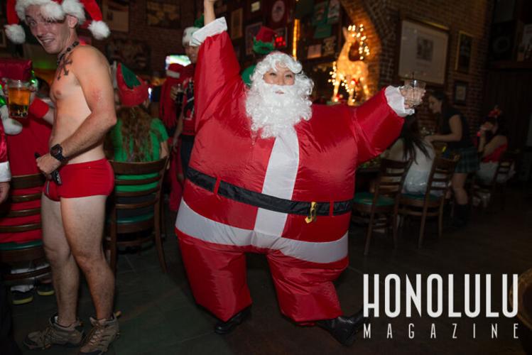 47578 Santaconwatermarkedsantacon2014hnlmagkbp 0552