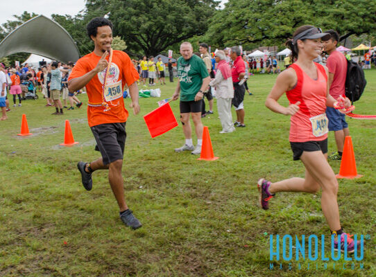 37291 Hnlmageikedenrace2014hnlmagkbp 0578