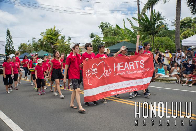43627 10kailua4thparadehnlmagkbp 0616