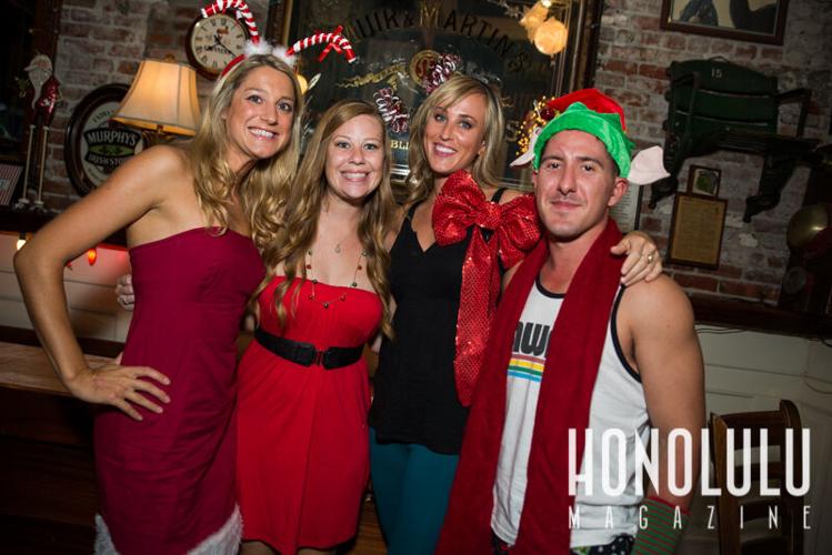 47604 Santaconwatermarkedsantacon2014hnlmagkbp 0432