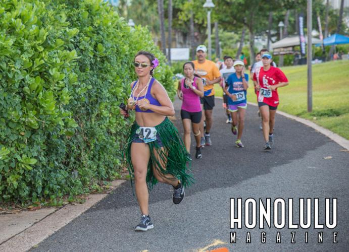 43954 Coconutchase2coconutchase2014hnlmagkbp 2697
