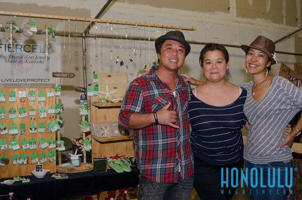 34537 Hnlmagartfleahappydays2014hnlmagkbp 1468