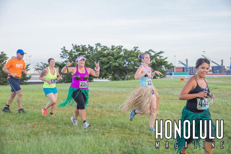 43966 Coconutchase3coconutchase2014hnlmagkbp 2706