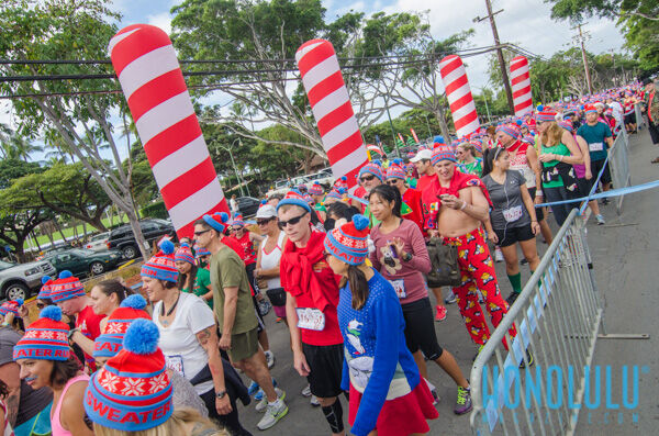 34019 Hnlmaguglysweater2014hnlmagkbp 6760