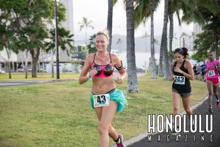 43940 Coconutchase2coconutchase2014hnlmagkbp 2676