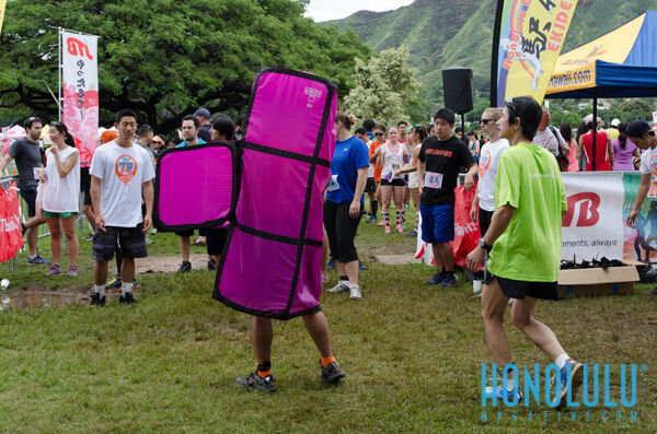37314 Hnlmageikedenrace2014hnlmagkbp 0630