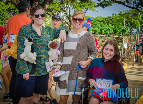 33991 Hnlmaguglysweater2014hnlmagkbp 6688