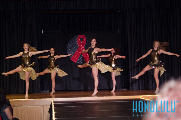37073 Hnlmagreddressball2014hnlmagkbp 9810