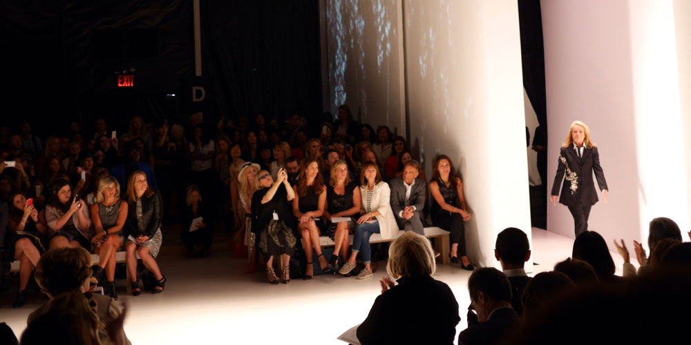 44830 Nyfw1