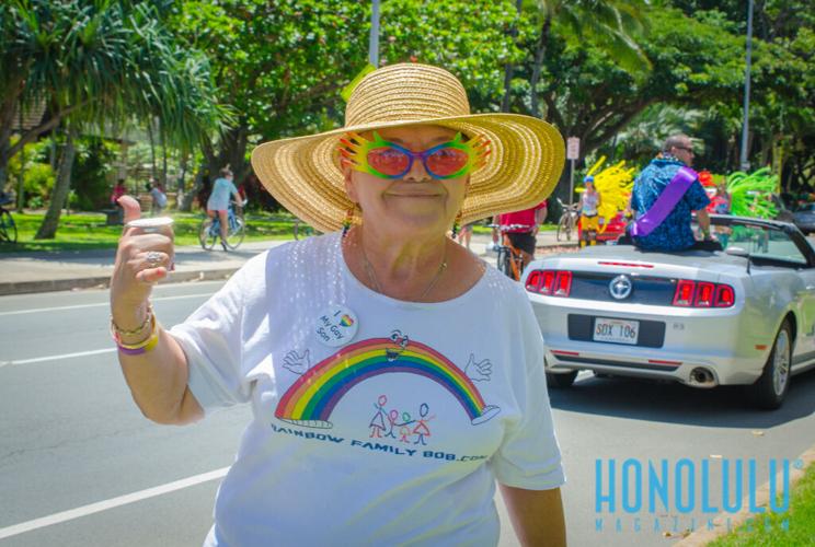 41829 Hnlpridepart1apridehnl2014 0090