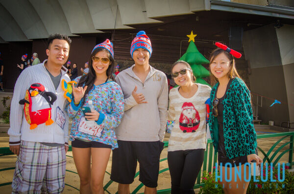 33989 Hnlmaguglysweater2014hnlmagkbp 6658