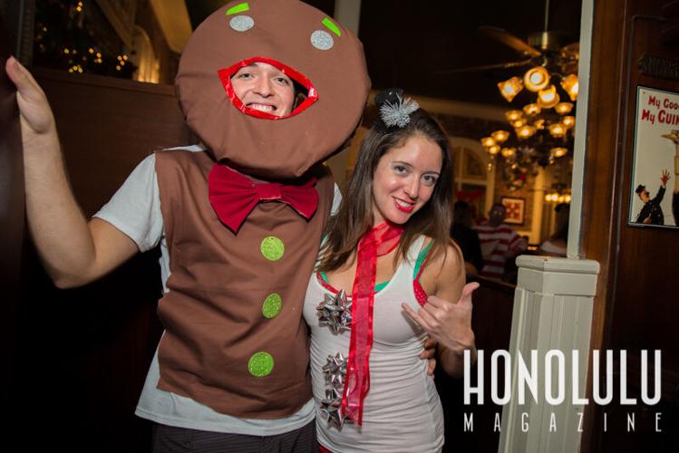 47589 Santaconwatermarkedsantacon2014hnlmagkbp 0496