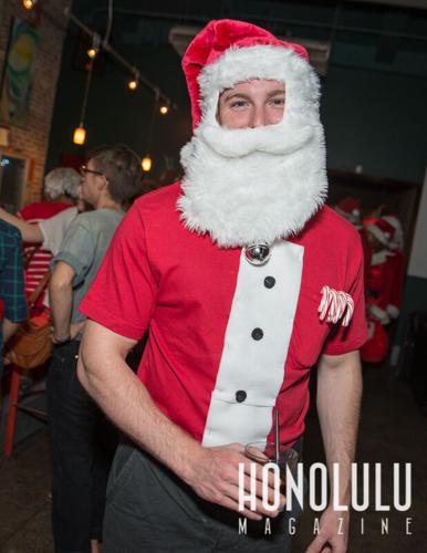 47594 Santaconwatermarkedsantacon2014hnlmagkbp 0572