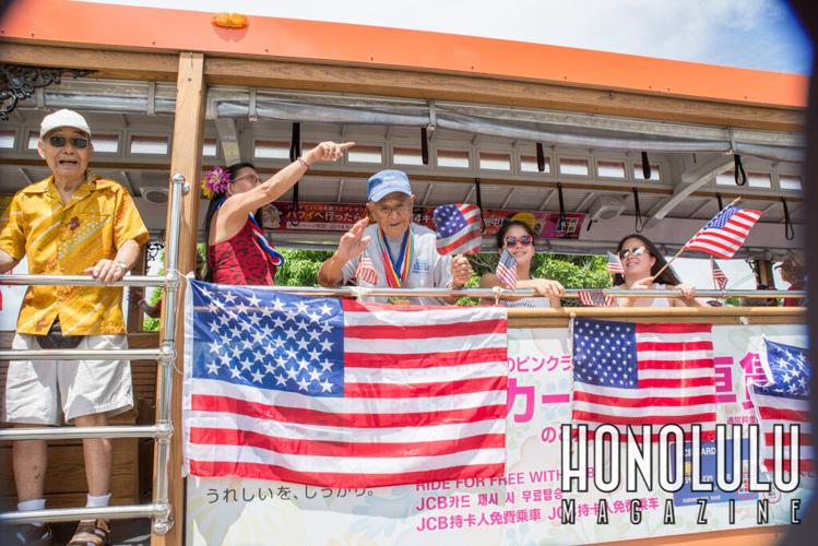 43607 9kailua4thparadehnlmagkbp 0586
