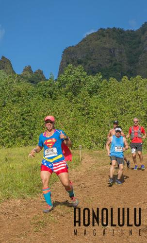 47689 Xterra Watermarked2xterrakualoa2014hnlmagkbp 0909