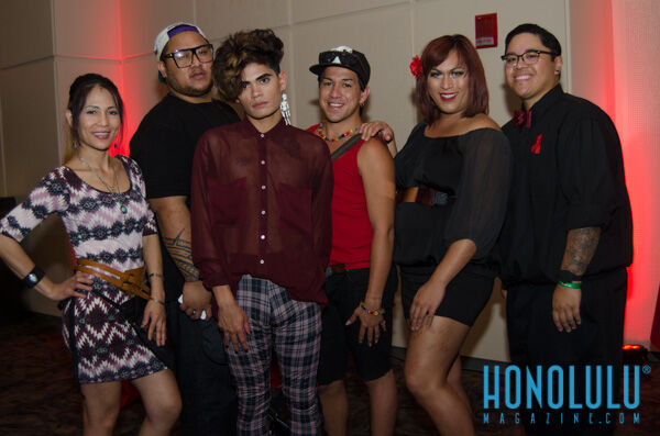 37069 Hnlmagreddressball2014hnlmagkbp 9793