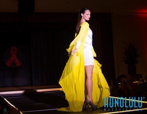 37095 Hnlmagreddressball2014hnlmagkbp 9888