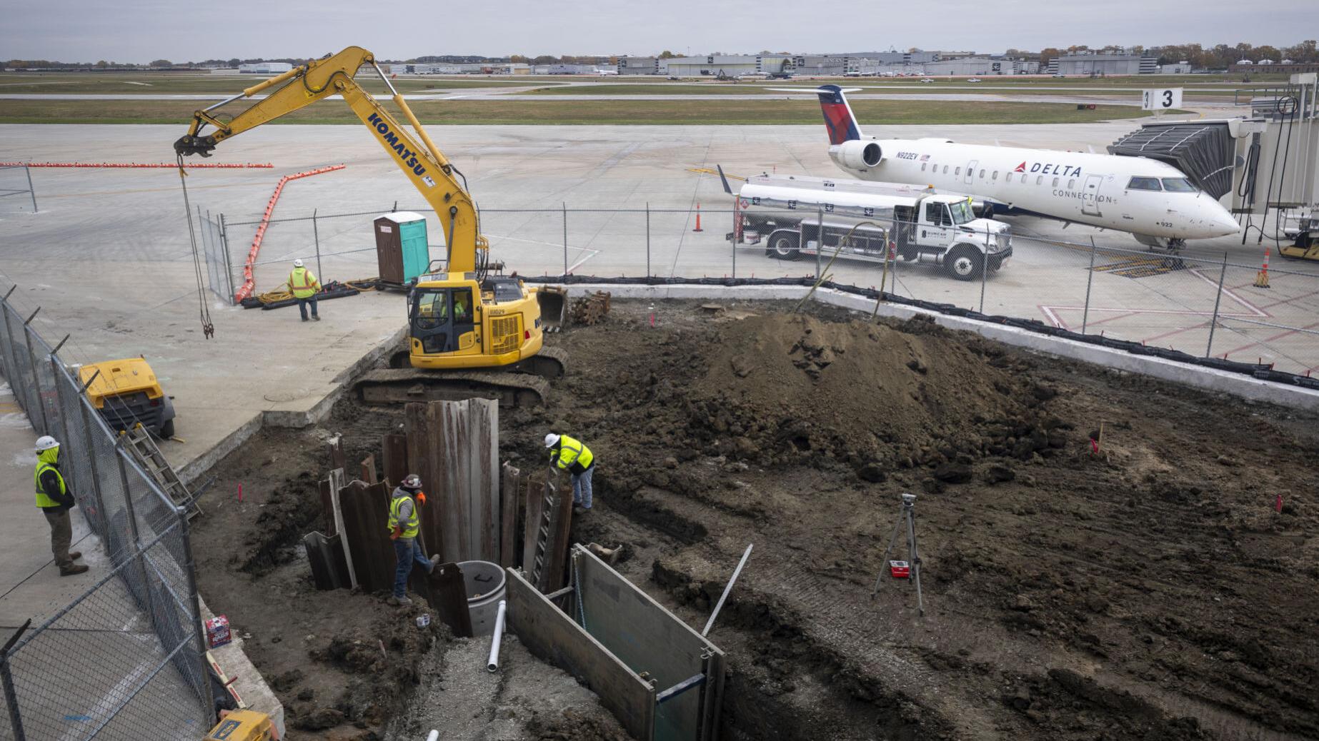 Lincoln Airport