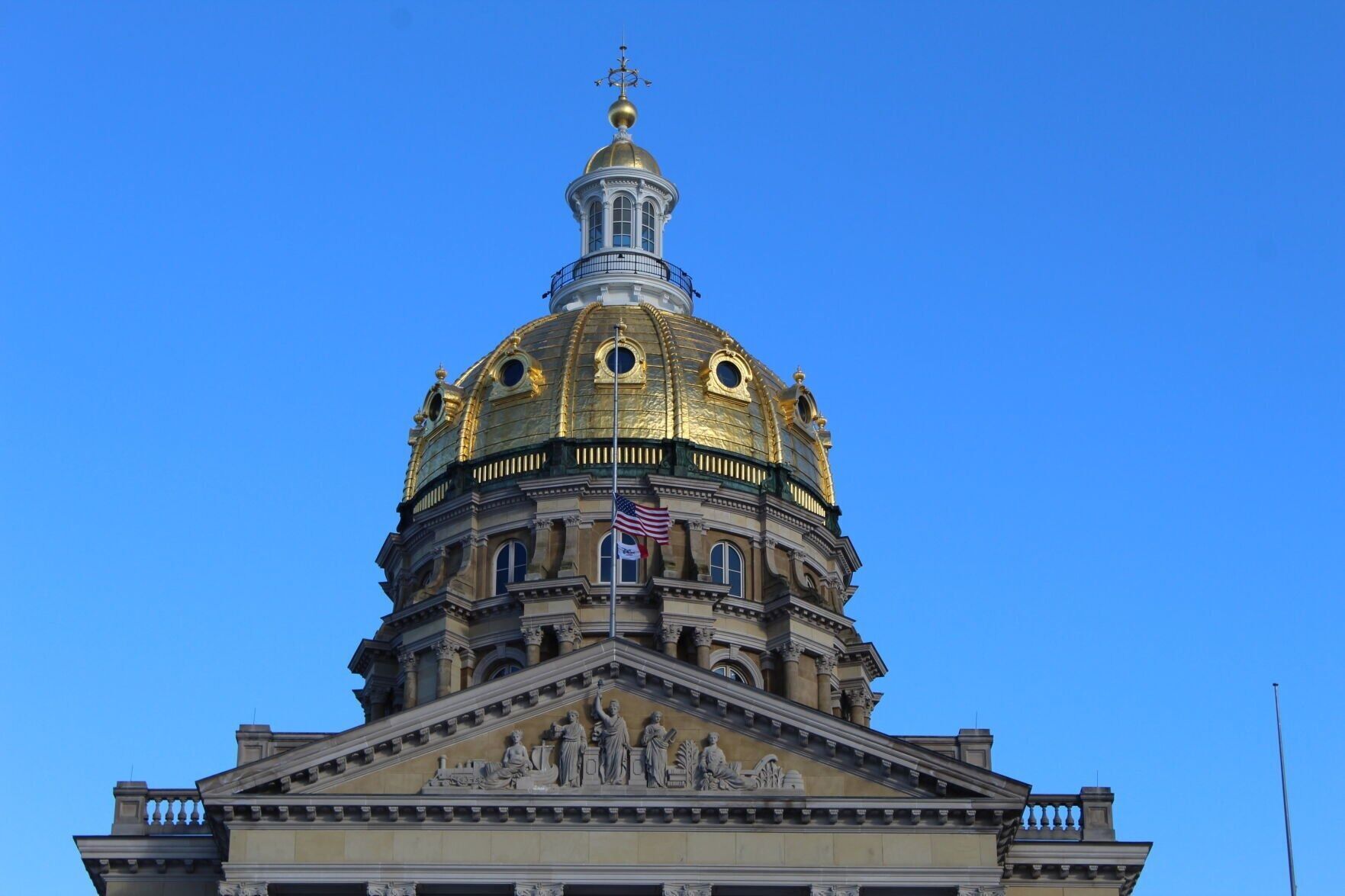 Excess deaths in Iowa