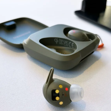 Sennheiser Photos